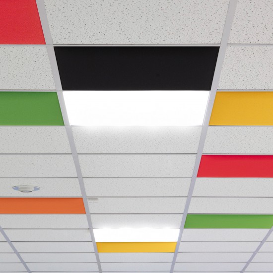 Snowsound In paneel, rechthoekige akoestische plafondplaten in verschillende kleuren toegepast in systeemplafond